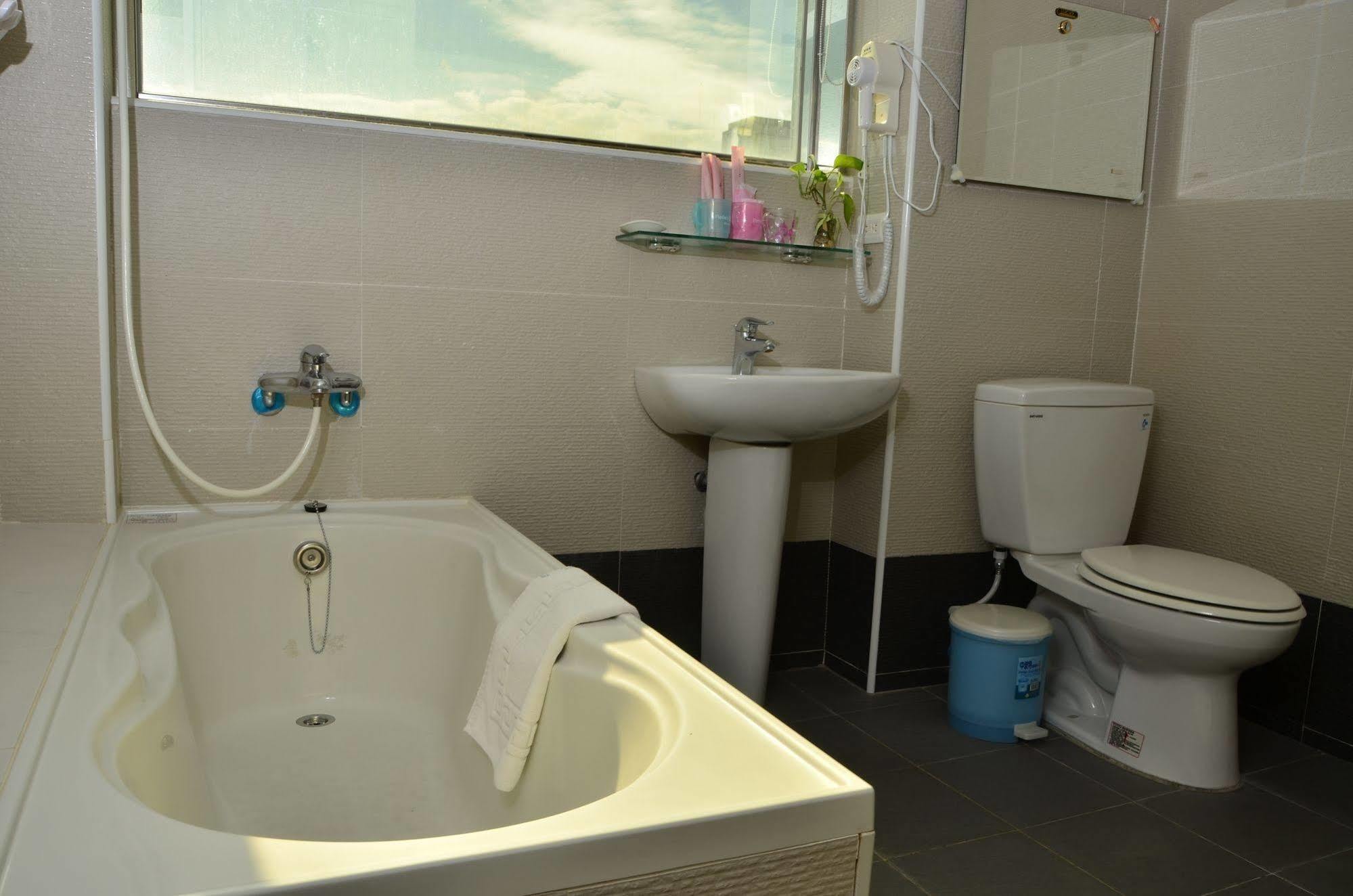 Fish Fun House Apartment Hualien City Exterior photo