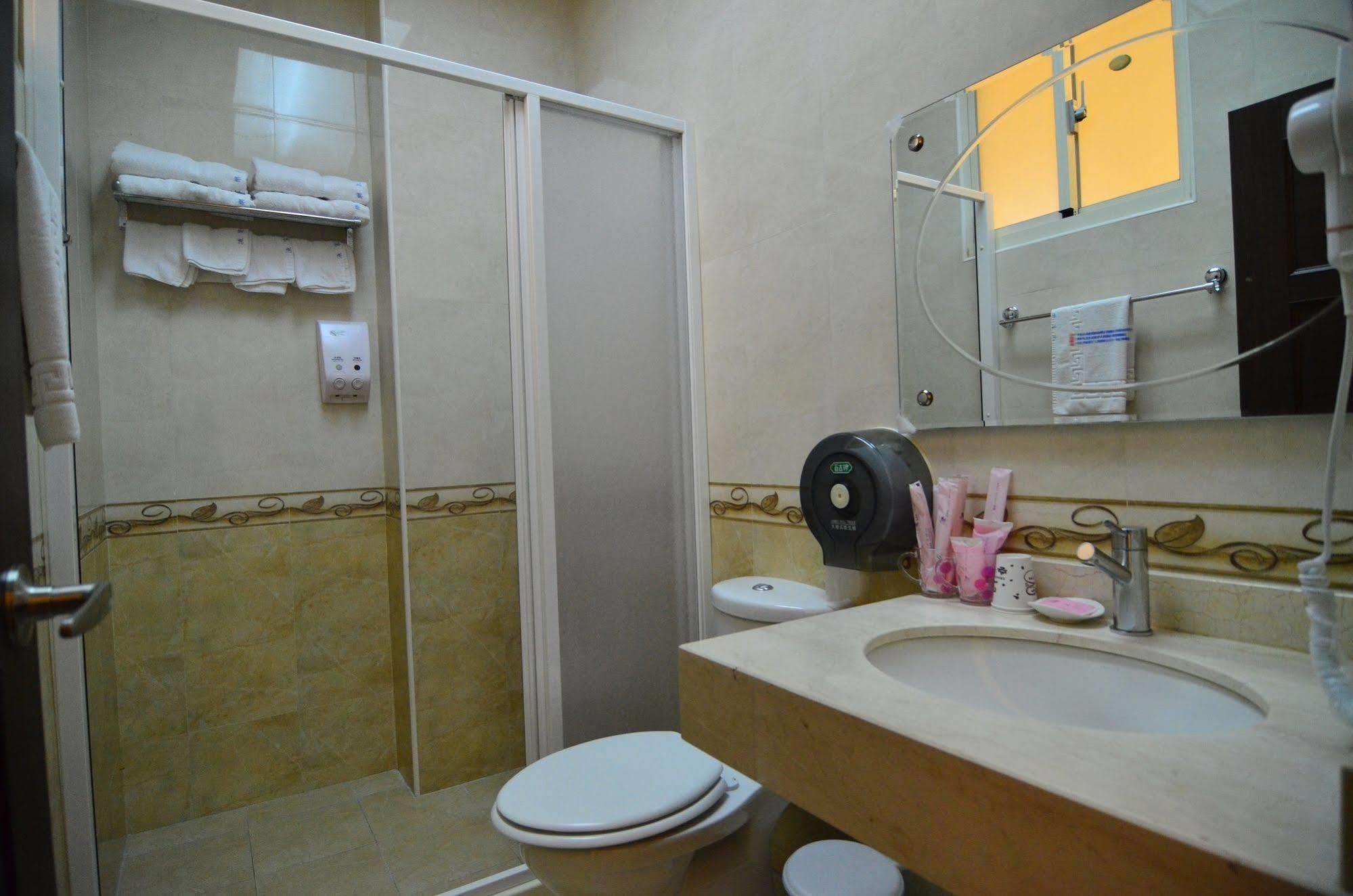 Fish Fun House Apartment Hualien City Exterior photo